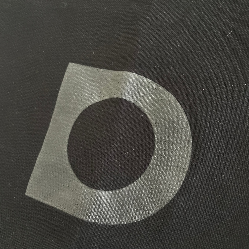 DermStore Drawstring Pouch, black - Picture 9 of 14